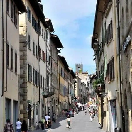 Indaco House * Arezzo